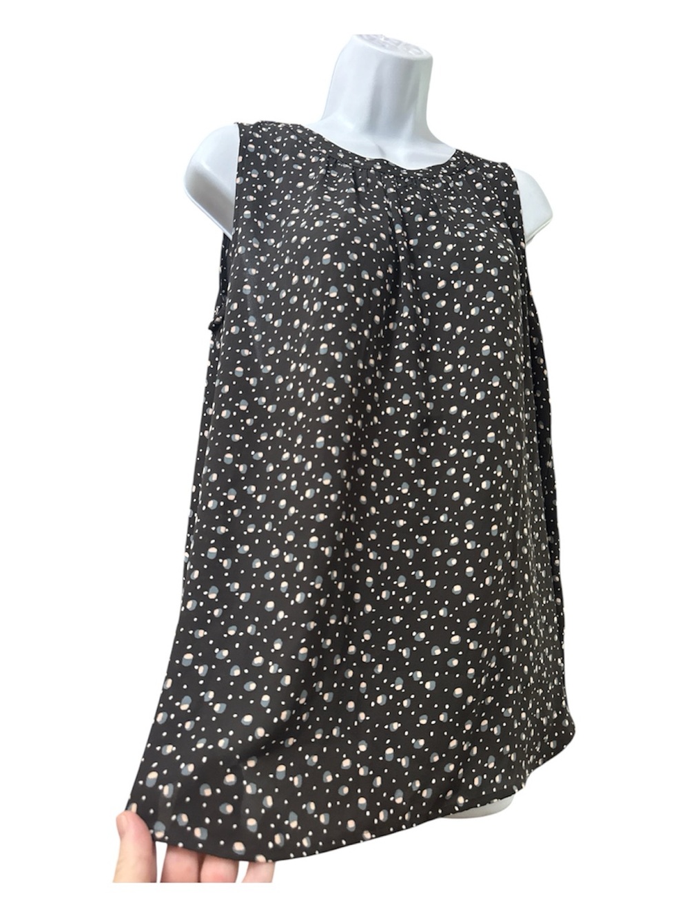 LOFT Sleeveless Dressy Black Top Size M Office Attire Date Night Summer